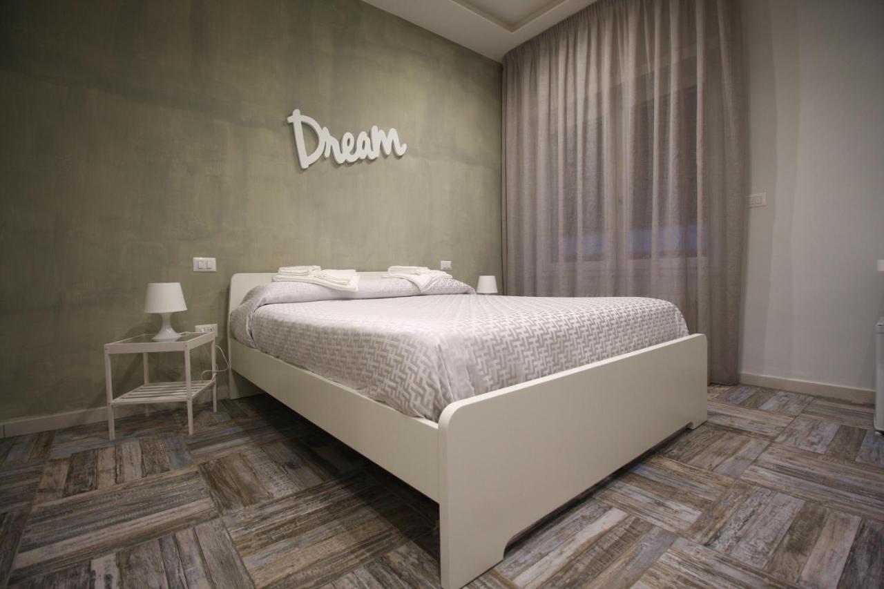 نابولي Recia Room المظهر الخارجي الصورة